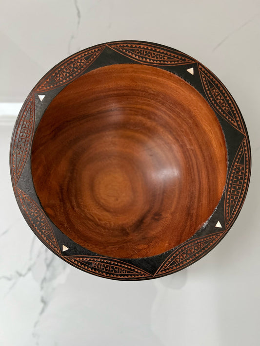 Hand Carved Fijian Vesi Wood Tanoa Kava Bowl (12-13 inch)